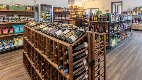 Hops, Vines & Spirits at Snowshoe Mountain