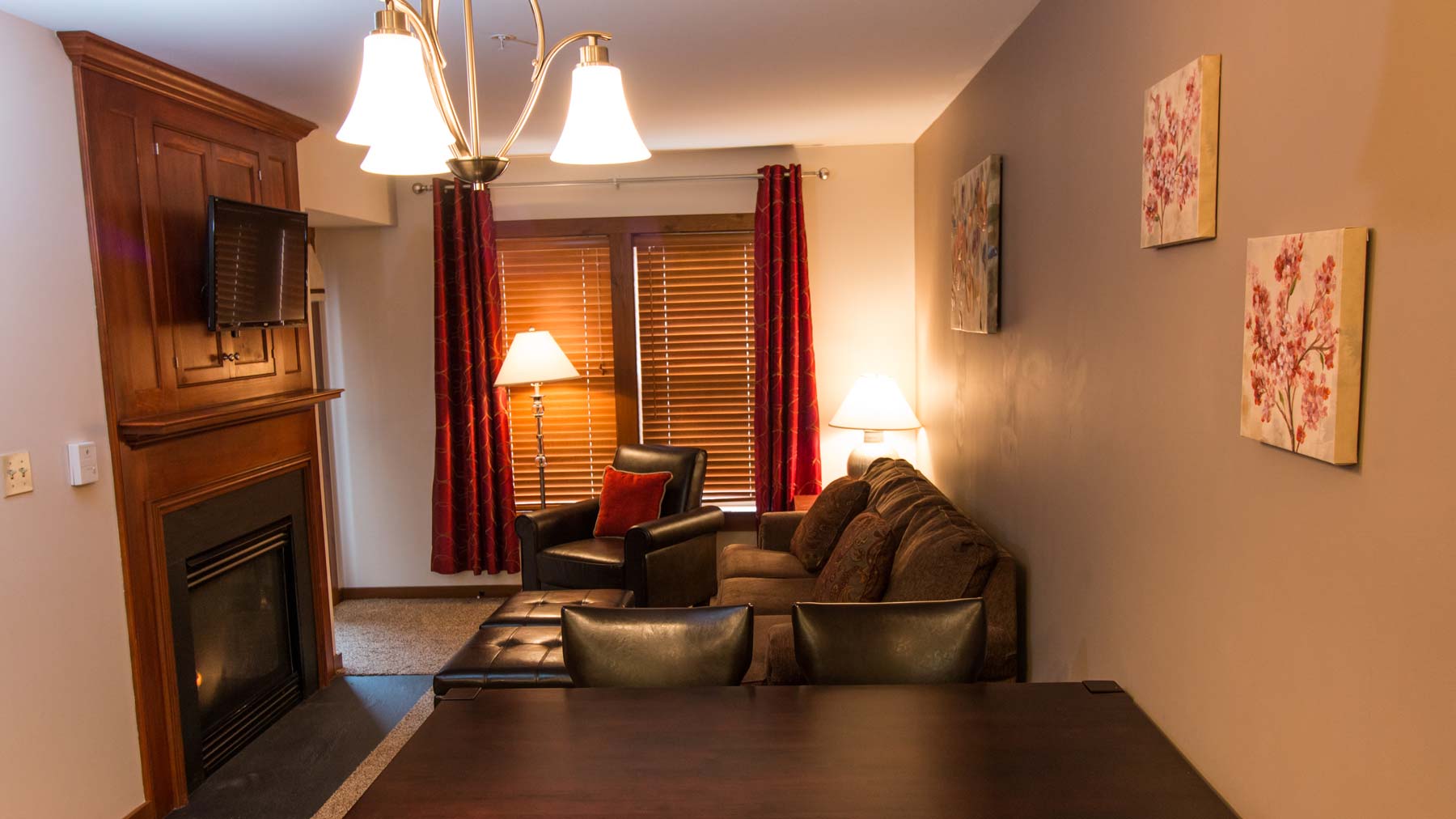 Allegheny Springs Lodging at Snowshoe Mountain Resort