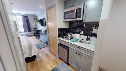 Expedition Station 215