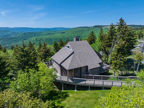 Lodging at Snowshoe Mountain