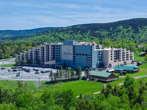 Lodging at Snowshoe Mountain