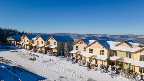 Blackbear Lodging at Snowshoe Mountain
