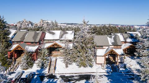 TreeTop Lodging at Snowshoe Mountain