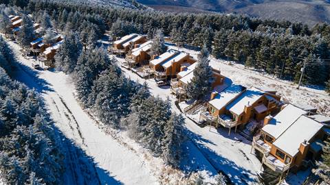 Wabasso Lodging at Snowshoe Mountain
