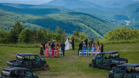 Snowshoe Adventure Elopement Wedding at the Airport 