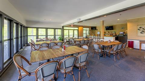 The New Raven Golf Club Clubhouse | Snowshoe Mountain