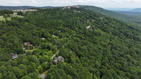Westridge Road Vacation Rental Homes at Snowshoe Mountain