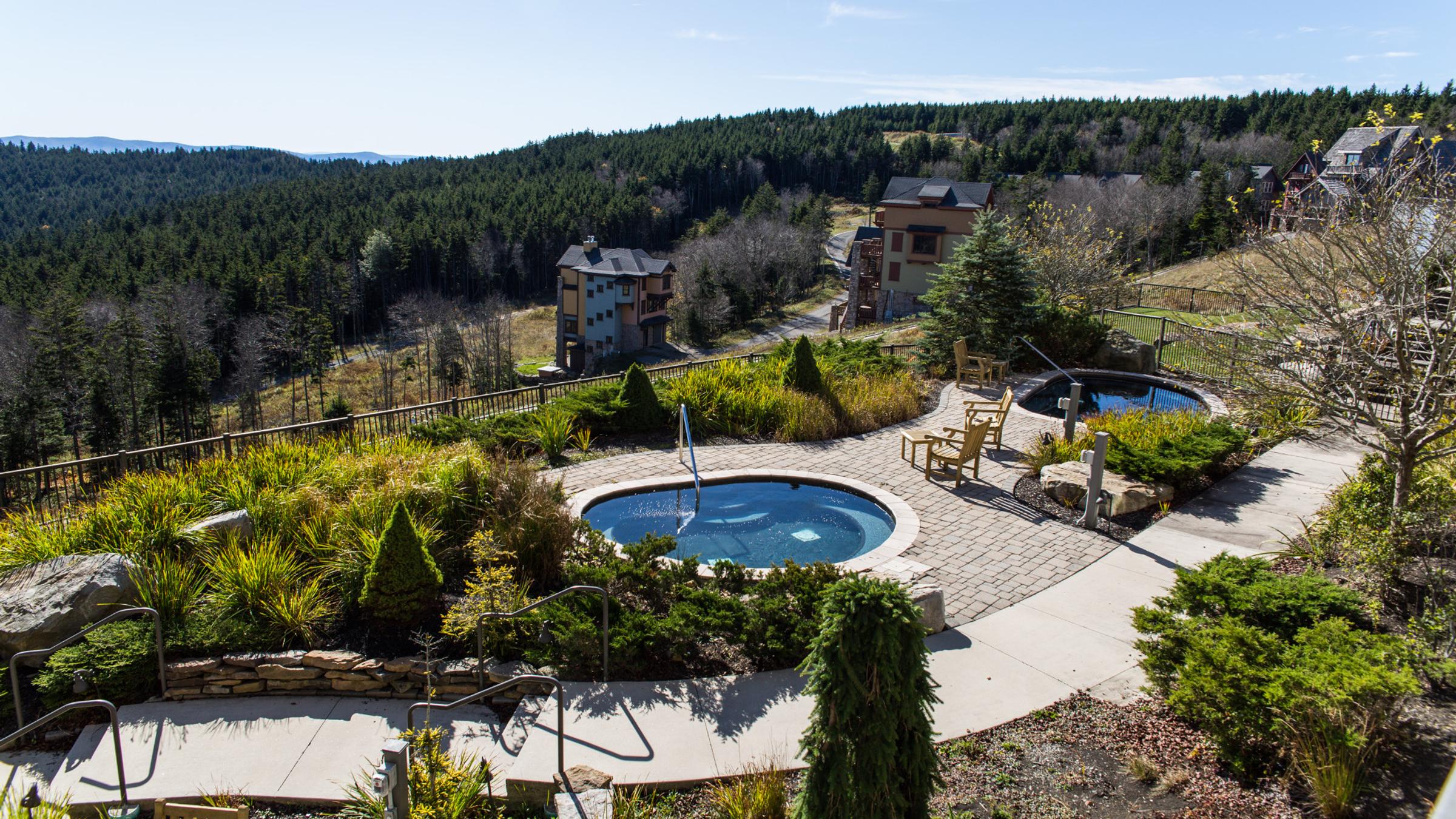 Soaring Eagle Lodge Snowshoe Mountain