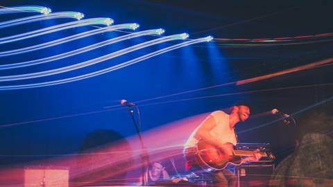 2015-09-26_SN_KS_Music connection_0001.DNG